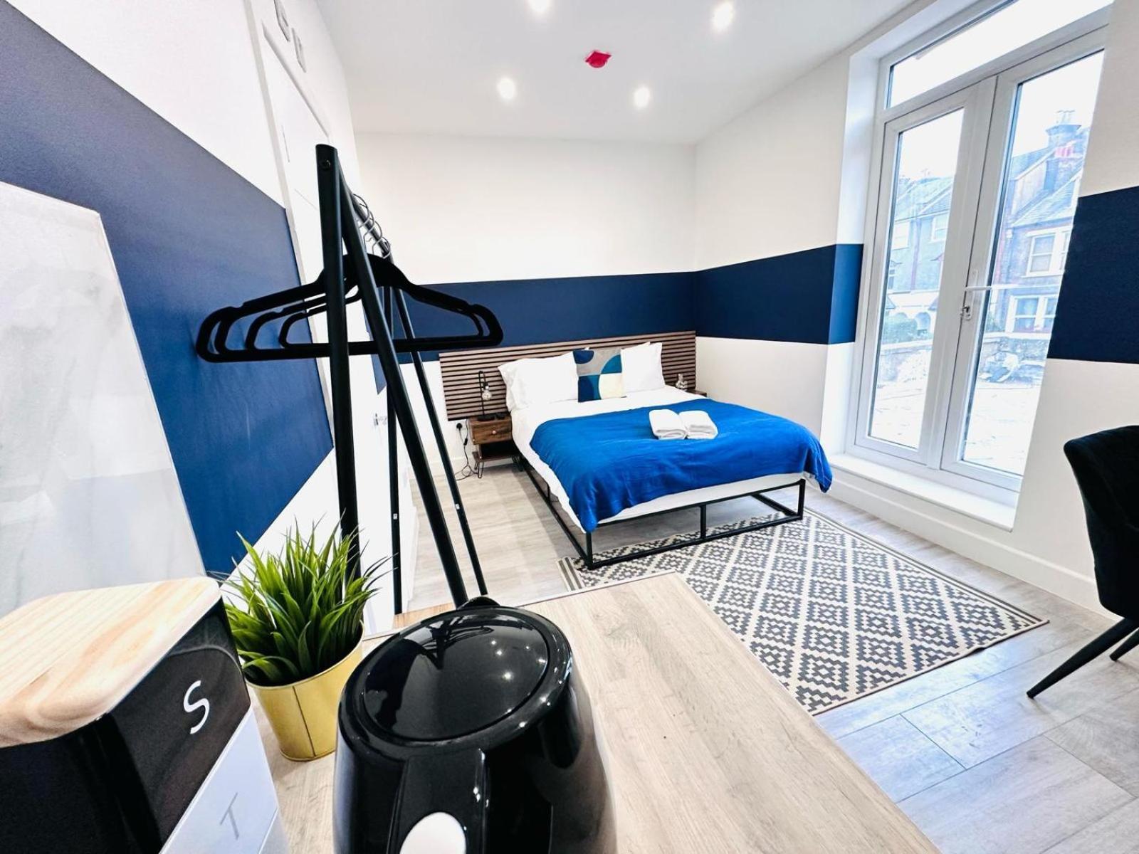 London 58 Blue House City Center Studio, Top Spot Exterior foto